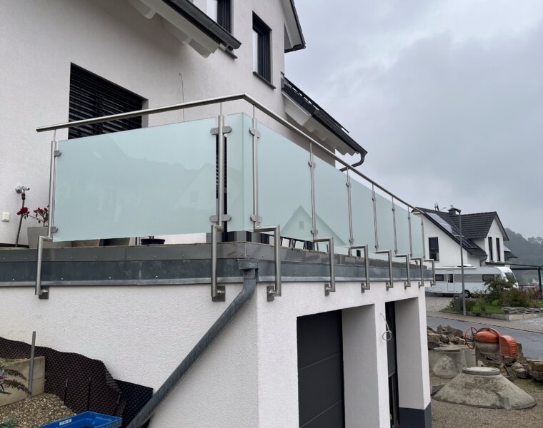 Balkonverglasung
